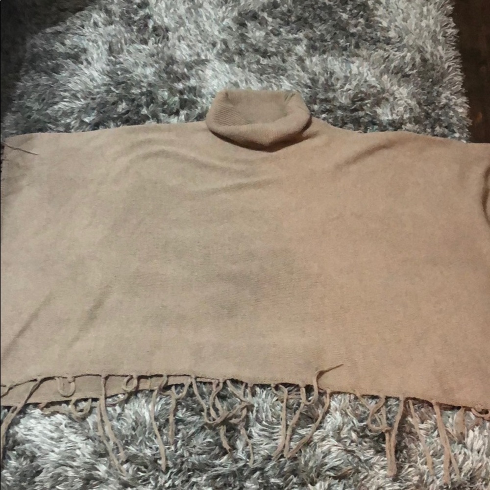 Women’s Poncho
